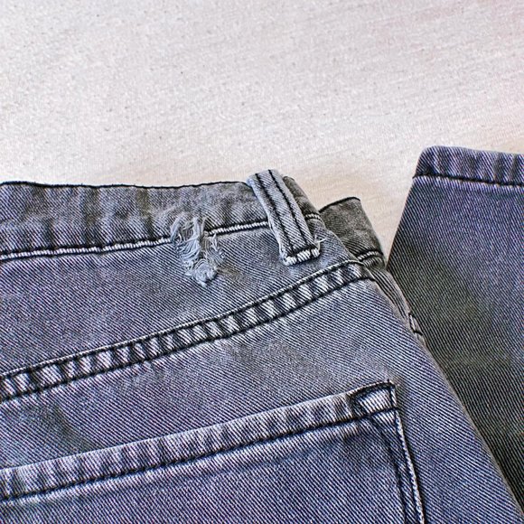 Urban Outfitters BDG Grey/Faded Black Mom High Rise Denim Jeans - Picture 3 of 4